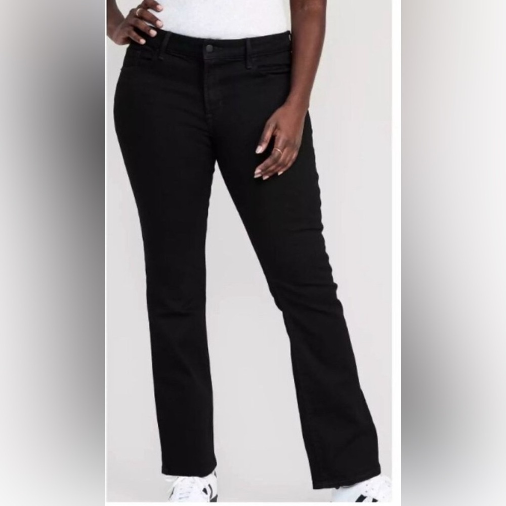 Old Navy Women's Plus Mid Rise Kicker Boot Cut Black Jeans
